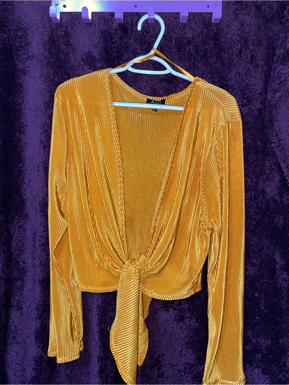 Tie-Front Crop Velvet Top in Mustard